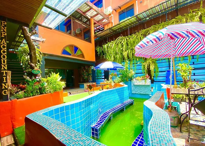 4j Casa de hóspedes 3*
